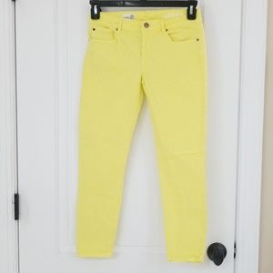 Gap size 26P 1969 bright yellow jean leggings